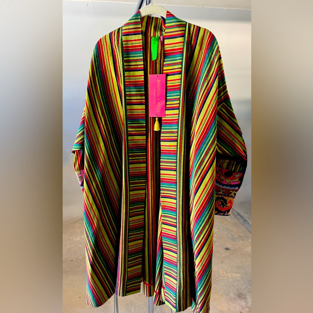 Rianna + Nina NWT Silk Embroidered Cuff Coat O/S